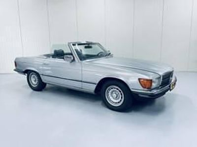 Usata Mercedes SL380 158 CV (116 kW) 1982 Blu Cabrio