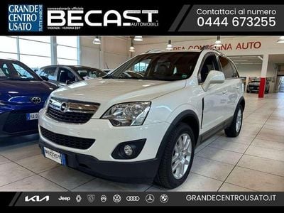 Usata Opel Antara Cosmo 163 CV (119 kW) 2012 Bianco perlato SUV