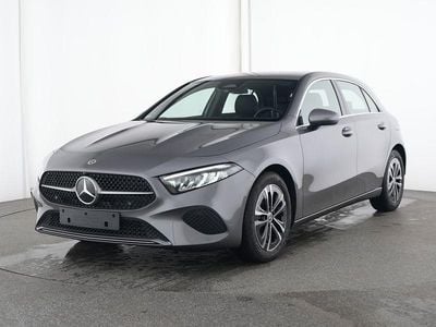 Usata Mercedes A180 Advanced 116 CV (85 kW) 2025 Grigio Berlina