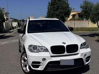 Begagnad BMW X5 Comfort Edition 245 HK (180 kW) 2011 Vit SUV