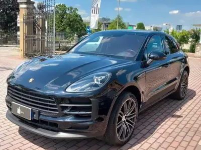 Usata Porsche Macan 245 CV (180 kW) 2021 Nero SUV