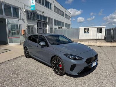 Usata BMW 118 M Sport 150 CV (110 kW) 2025 Sturm gray Utilitaria
