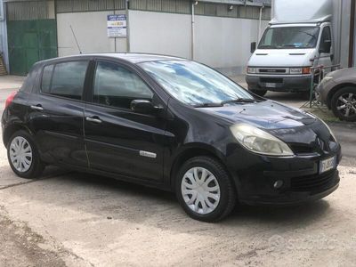 usata Renault Clio GPL-km190.000-tagliando-rev bomb 2028