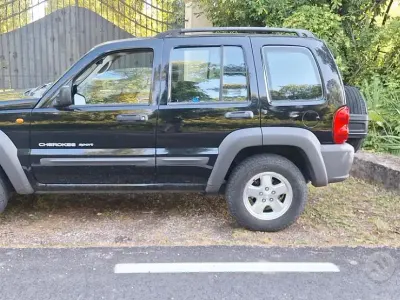 Usata Jeep Cherokee 143 CV (105 kW) 2003 SUV