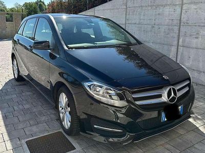 Occasion Mercedes B180 Premium 109 ch (80 kW) 2018 Noir Monospace