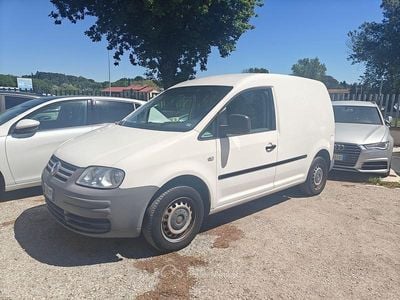 Usata VW Caddy 105 CV (77 kW) 2005 Bianco Monovolume