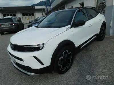 Usata Opel Mokka Ultimate 131 CV (96 kW) 2023 Bianco SUV