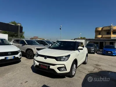 Usata SsangYong Tivoli 116 CV (85 kW) 2018 Bianco SUV