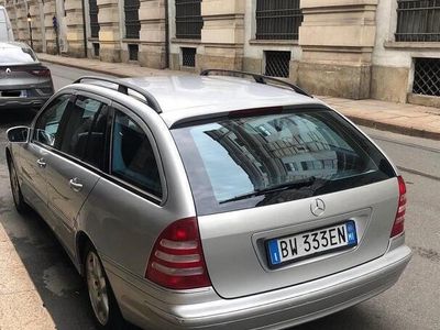 Mercedes C200