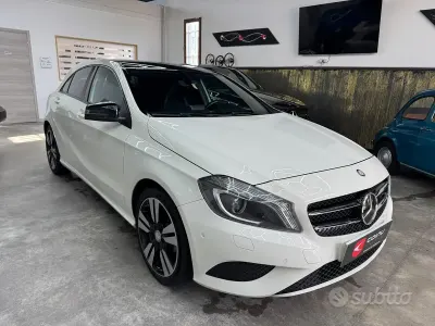 Usata Mercedes A180 109 CV (80 kW) 2015 Bianco Berlina