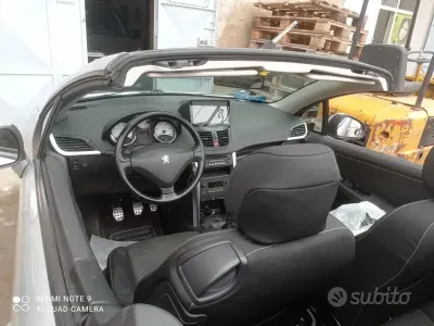 Usata Peugeot 207 CC 2009 Grigio Cabrio