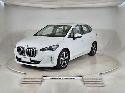 Usata BMW 218 Luxury Line 150 CV (110 kW) 2023 Bianco Station wagon