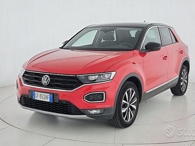 Usata VW T-Roc Style 110 CV (80 kW) 2021 Rosso SUV