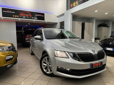 usata Skoda Octavia 1.6 TDI SCR 115 CV DSG Wagon Style iva deducibile