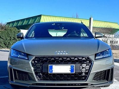 Gebraucht Audi TT S-Line 245 PS (180 kW) 2022 Grau Limousine