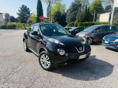 Używany Nissan Juke Acenta 110 KM (80 kW) 2014 Czarny SUV