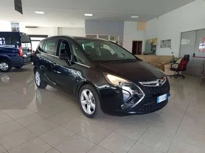 Occasion Opel Zafira Tourer Cosmo 150 ch (110 kW) 2015 Noir Monospace