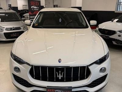 Begagnad Maserati Levante 350 HK (257 kW) 2021 Vit SUV