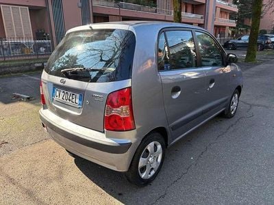 Usata Hyundai Atos Active 63 CV (46 kW) 2005 Argento Utilitaria