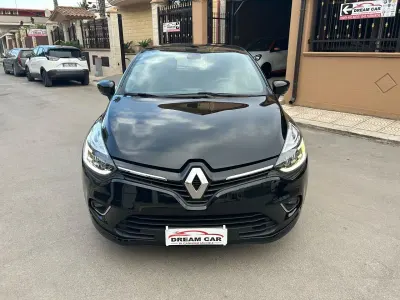 Usata Renault Clio IV Zen 75 CV (55 kW) 2019 Nero Berlina