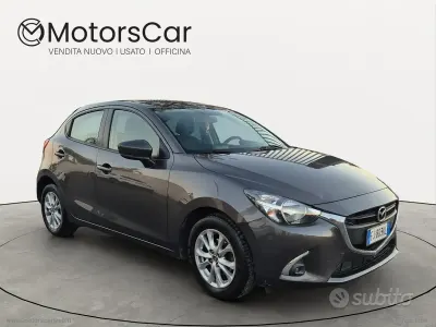 Usata Mazda 2 Evolve 75 CV (55 kW) 2017 Grigio Berlina