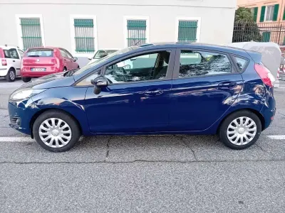 Usata Ford Fiesta 80 CV (58 kW) 2015 Utilitaria