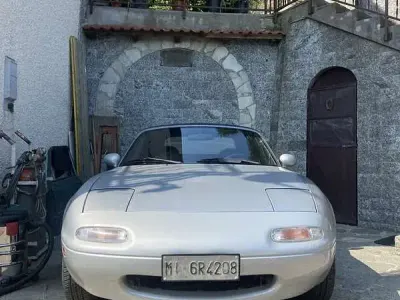 Usata Mazda MX5 116 CV (85 kW) 1990 Cabrio