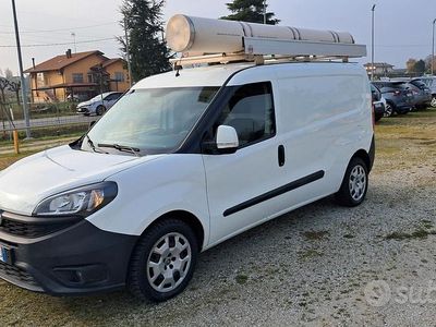 Usata Fiat Doblò 120 CV (88 kW) 2018 Bianco Monovolume