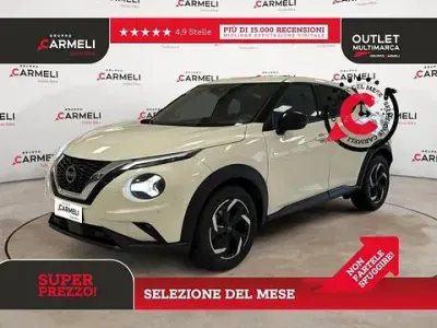 Usata Nissan Juke N-Connecta 114 CV (83 kW) 2023 White pearl brilliant SUV