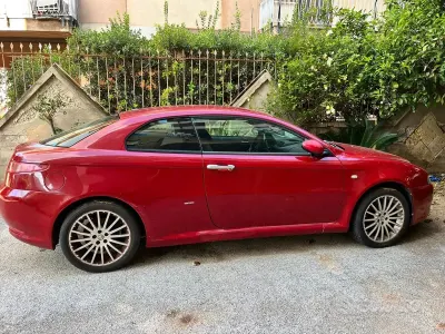 Usata Alfa Romeo GT 150 CV (110 kW) 2008 Rosso Coupé