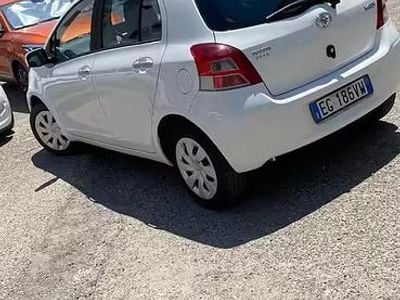 Usata Toyota Yaris 2009 Bianco Utilitaria