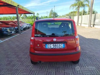Usata Fiat Panda Dynamic 69 CV (50 kW) 2010 Rosso Utilitaria