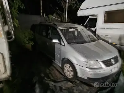 Usata VW Touran 102 CV (75 kW) 2006 Grigio Monovolume
