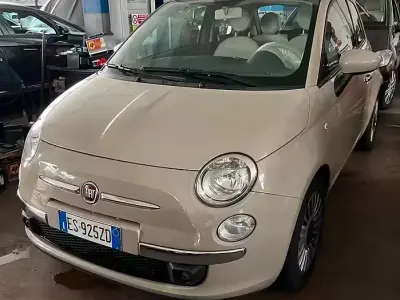Usata Fiat 500 Lounge 69 CV (50 kW) 2013 Beige Berlina
