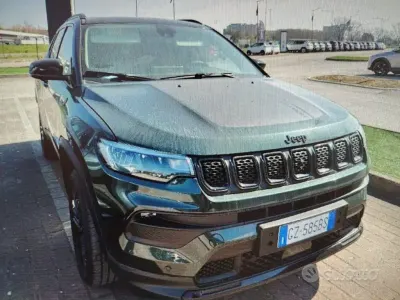 Usata Jeep Compass North 179 CV (131 kW) 2025 Verde SUV