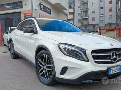 usata Mercedes GLA180 Sport * Navi *Pelle * Retro