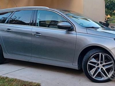 Gebraucht Peugeot 308 SW 120 PS (88 kW) 2016 Grau Kombi