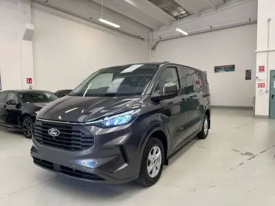 Occasion Ford Transit Custom Titanium 136 ch (100 kW) 2025 Gris Monospace