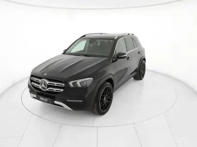 Usata Mercedes GLE300 272 CV (200 kW) 2022 Nero SUV