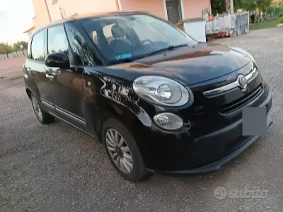 Usata Fiat 500L 102 CV (75 kW) 2015 Nero Monovolume