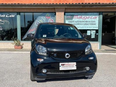 Usata Smart ForTwo Electric Drive Passion 41 kW (56 CV) 2019 Nero Berlina