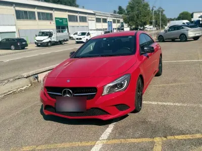 Usata Mercedes CLA220 Premium 177 CV (130 kW) 2015 Rosso Coupé