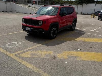 Usata Jeep Renegade Trailhawk 170 CV (125 kW) 2017 Rosso SUV