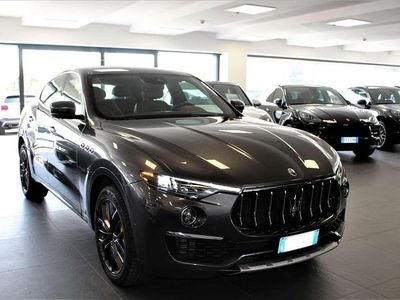 Usata Maserati Levante GranLusso 275 CV (202 kW) 2020 Grigio SUV
