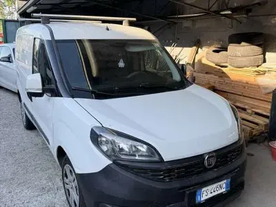Usata Fiat Doblò Active 105 CV (77 kW) 2018 Monovolume