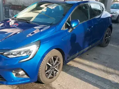 Usata Renault Clio V Intens 72 CV (52 kW) 2021 Bluazzurro Berlina
