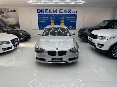 Usata BMW 118 Sport Line 143 CV (105 kW) 2011 Grigio Utilitaria