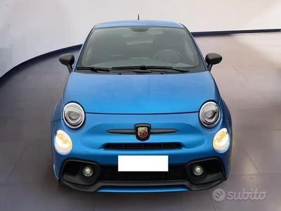 Usata Abarth 500 165 CV (121 kW) 2021 Blu Berlina