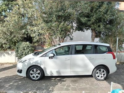 usata Peugeot 5008 1.6 bluehdi Access s&s 120cv 7p.ti