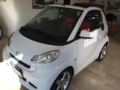 Usata Smart ForTwo Cabrio Pulse 84 CV (61 kW) 2012 Bianco Cabrio
